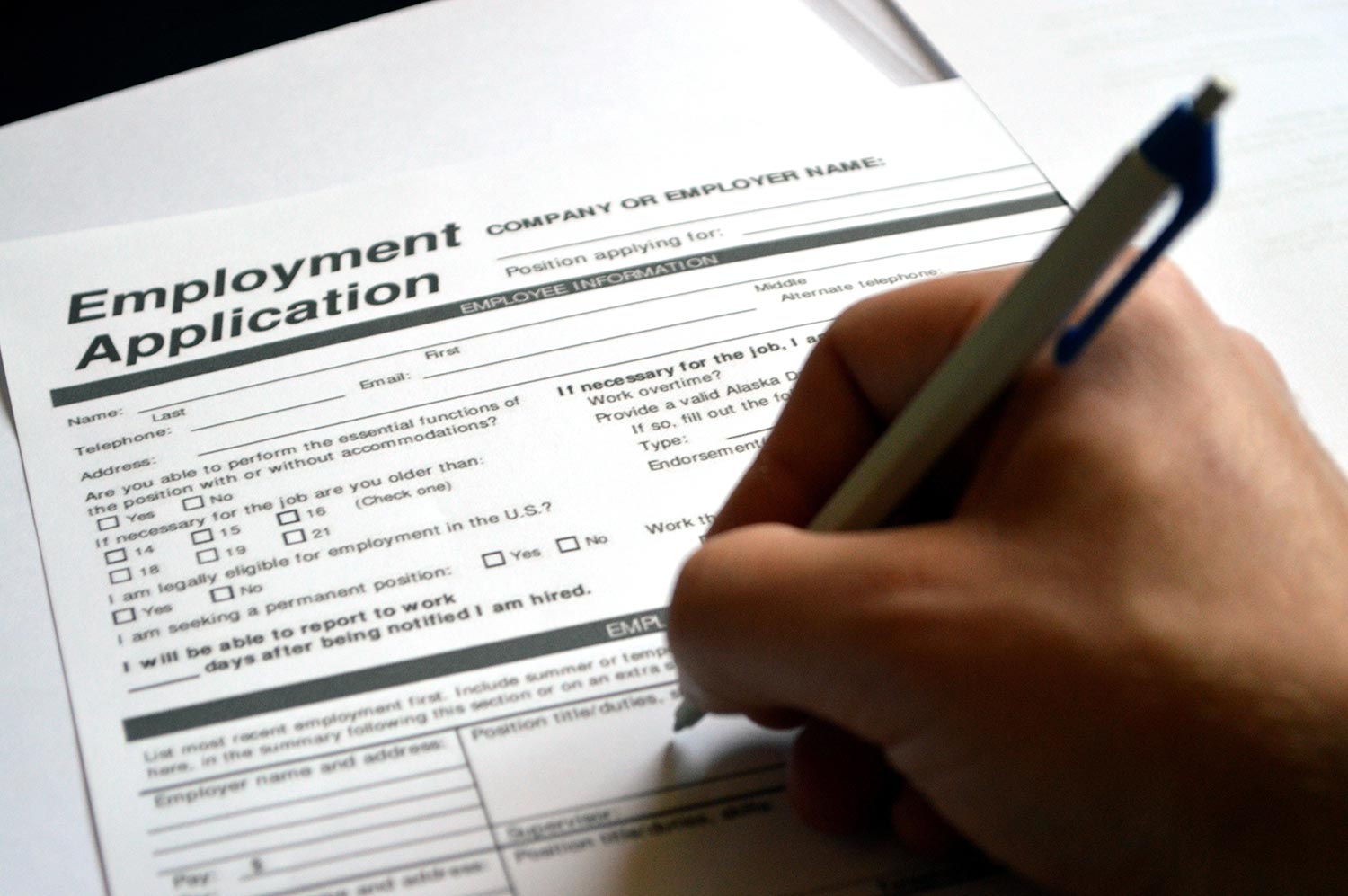 How to complete job application forms